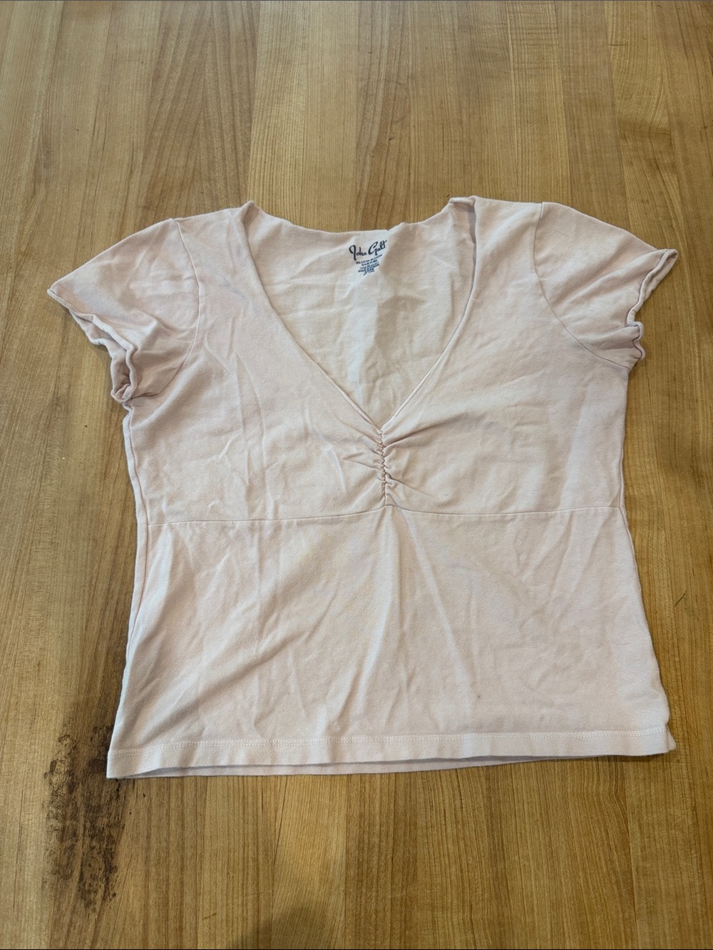 Brandy Melville Pale Pink V-Neck Ruched Bust Short Sleeve Top